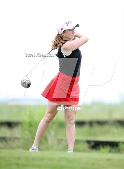 Thumbnail 1 in UIL 4A Girls Golf Finals photogallery.