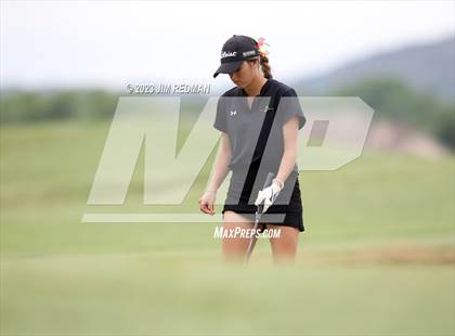 Thumbnail 3 in UIL 4A Girls Golf Finals photogallery.