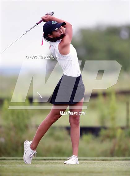 Thumbnail 3 in UIL 4A Girls Golf Finals photogallery.