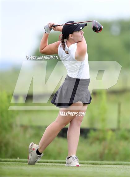 Thumbnail 2 in UIL 4A Girls Golf Finals photogallery.