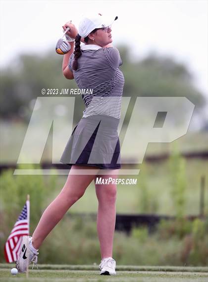 Thumbnail 3 in UIL 4A Girls Golf Finals photogallery.