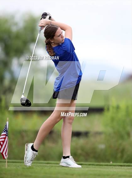 Thumbnail 2 in UIL 4A Girls Golf Finals photogallery.