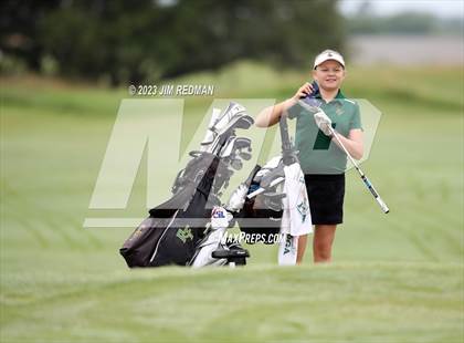 Thumbnail 1 in UIL 4A Girls Golf Finals photogallery.