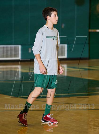 Thumbnail 1 in Long Beach vs Bellmore JFK (Section 8 Class B Final) photogallery.