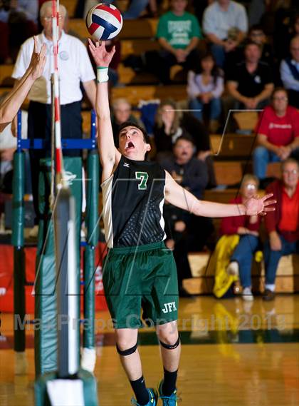 Thumbnail 2 in Long Beach vs Bellmore JFK (Section 8 Class B Final) photogallery.