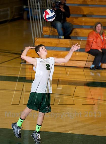 Thumbnail 2 in Long Beach vs Bellmore JFK (Section 8 Class B Final) photogallery.