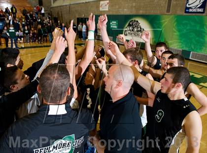 Thumbnail 1 in Long Beach vs Bellmore JFK (Section 8 Class B Final) photogallery.