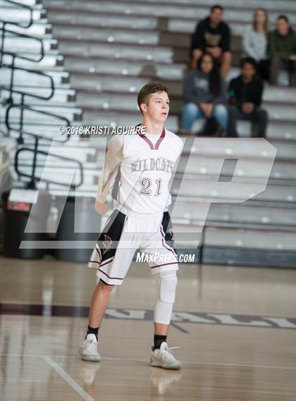 Thumbnail 2 in Palm Desert vs Paloma Valley (CIF SS 3A 1st Round Playoff) photogallery.