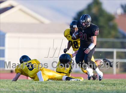 Thumbnail 2 in Northridge vs. Cottonwood photogallery.