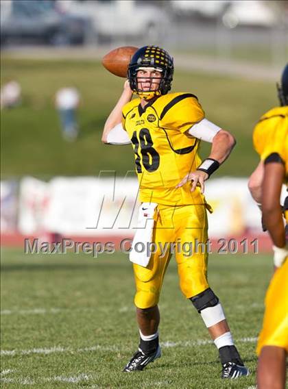 Thumbnail 2 in Northridge vs. Cottonwood photogallery.
