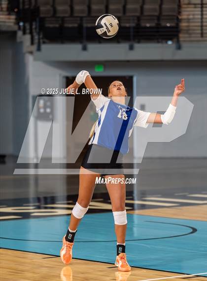 Thumbnail 2 in Indianapolis Bishop Chatard @ New Castle photogallery.