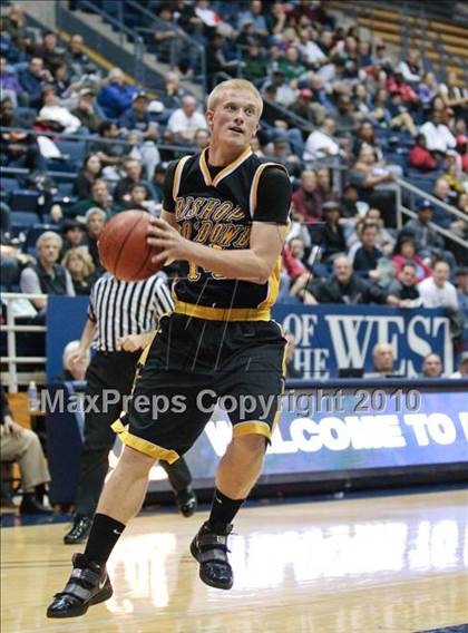 Thumbnail 3 in Bishop O'Dowd vs. St. Mary's photogallery.
