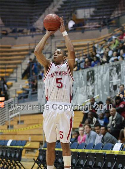Thumbnail 1 in Bishop O'Dowd vs. St. Mary's photogallery.