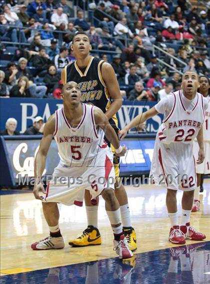 Thumbnail 1 in Bishop O'Dowd vs. St. Mary's photogallery.