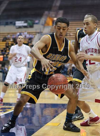 Thumbnail 1 in Bishop O'Dowd vs. St. Mary's photogallery.