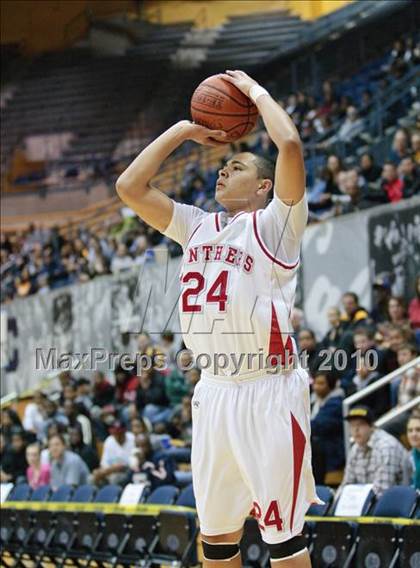 Thumbnail 3 in Bishop O'Dowd vs. St. Mary's photogallery.