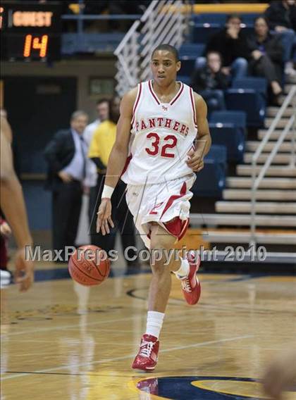 Thumbnail 2 in Bishop O'Dowd vs. St. Mary's photogallery.
