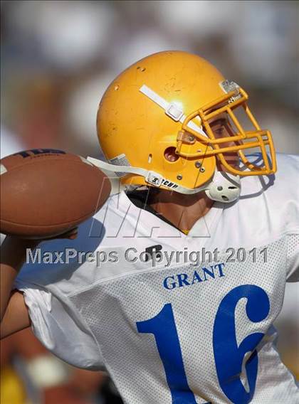 Thumbnail 3 in Grant @ Folsom  photogallery.