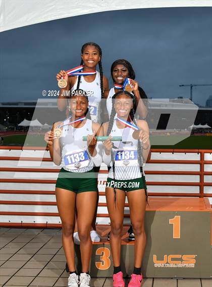 Thumbnail 1 in UIL 5A Track & Field Final (Awards) photogallery.