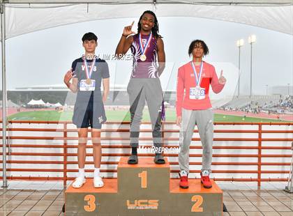 Thumbnail 1 in UIL 5A Track & Field Final (Awards) photogallery.