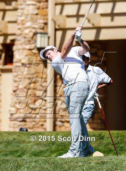 Thumbnail 2 in Saint Francis vs Archbishop Mitty photogallery.
