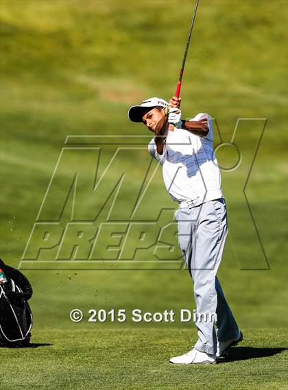 Thumbnail 2 in Saint Francis vs Archbishop Mitty photogallery.