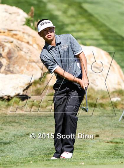 Thumbnail 2 in Saint Francis vs Archbishop Mitty photogallery.