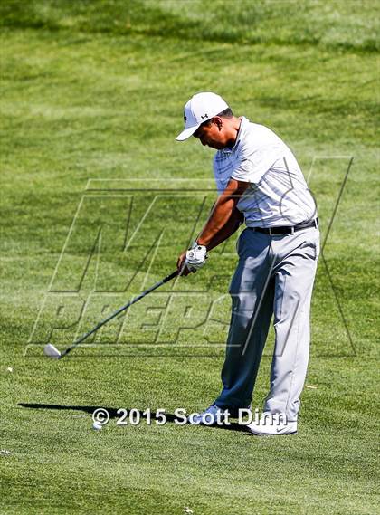Thumbnail 3 in Saint Francis vs Archbishop Mitty photogallery.