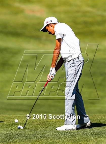 Thumbnail 1 in Saint Francis vs Archbishop Mitty photogallery.