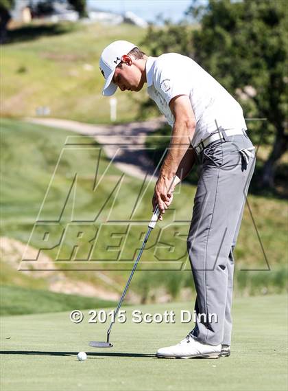 Thumbnail 1 in Saint Francis vs Archbishop Mitty photogallery.