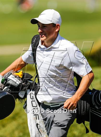 Thumbnail 3 in Saint Francis vs Archbishop Mitty photogallery.