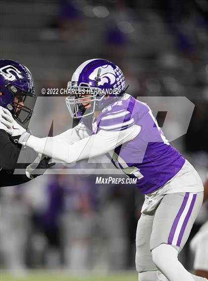 Thumbnail 2 in Angleton vs. College Station (UIL 5A Division I Area Playoff) photogallery.