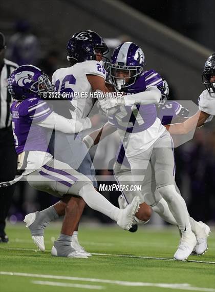 Thumbnail 2 in Angleton vs. College Station (UIL 5A Division I Area Playoff) photogallery.