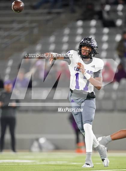 Thumbnail 2 in Angleton vs. College Station (UIL 5A Division I Area Playoff) photogallery.
