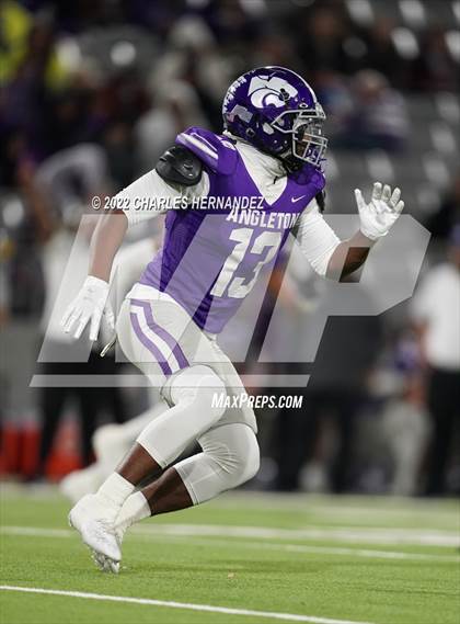 Thumbnail 2 in Angleton vs. College Station (UIL 5A Division I Area Playoff) photogallery.
