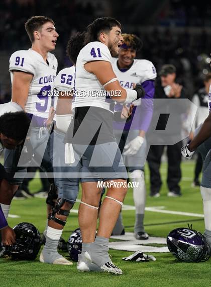 Thumbnail 3 in Angleton vs. College Station (UIL 5A Division I Area Playoff) photogallery.
