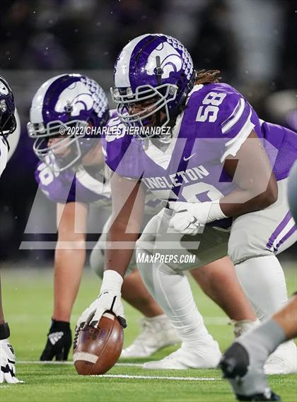Thumbnail 2 in Angleton vs. College Station (UIL 5A Division I Area Playoff) photogallery.
