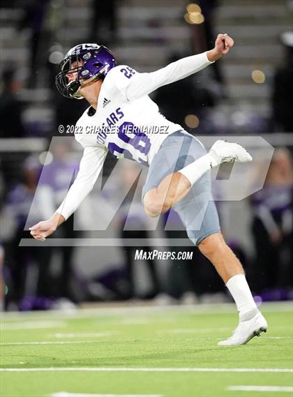 Thumbnail 2 in Angleton vs. College Station (UIL 5A Division I Area Playoff) photogallery.