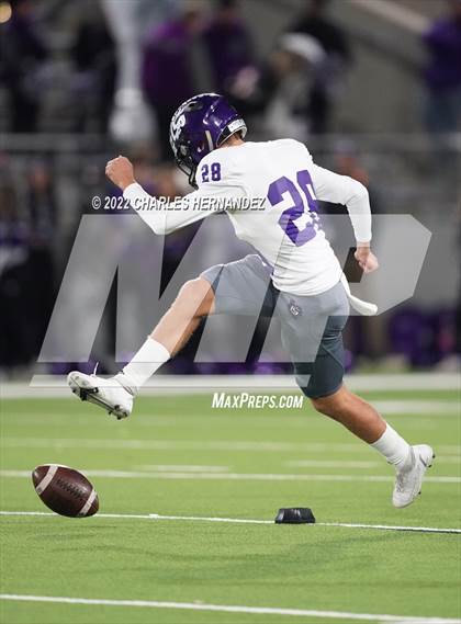 Thumbnail 3 in Angleton vs. College Station (UIL 5A Division I Area Playoff) photogallery.
