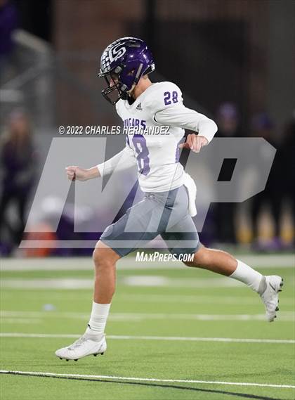 Thumbnail 2 in Angleton vs. College Station (UIL 5A Division I Area Playoff) photogallery.