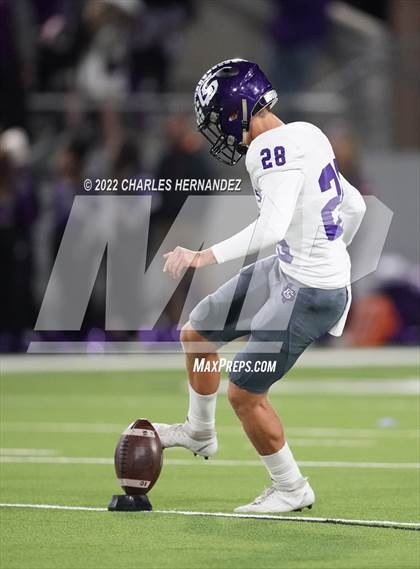 Thumbnail 3 in Angleton vs. College Station (UIL 5A Division I Area Playoff) photogallery.