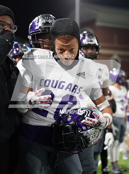 Thumbnail 3 in Angleton vs. College Station (UIL 5A Division I Area Playoff) photogallery.