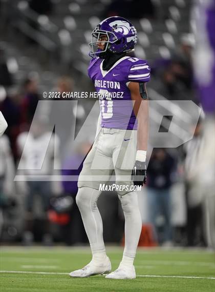 Thumbnail 2 in Angleton vs. College Station (UIL 5A Division I Area Playoff) photogallery.