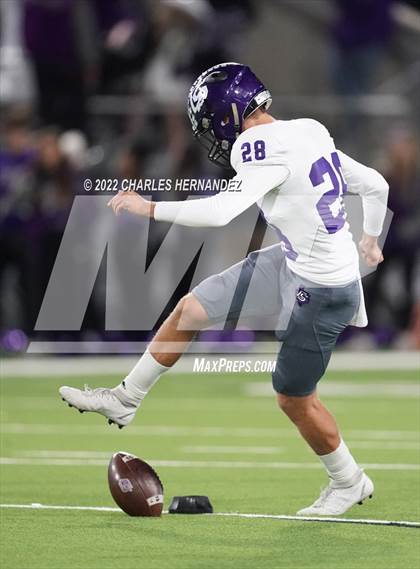 Thumbnail 1 in Angleton vs. College Station (UIL 5A Division I Area Playoff) photogallery.