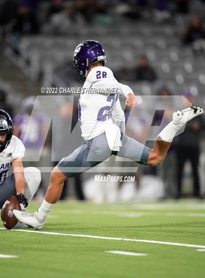 Thumbnail 2 in Angleton vs. College Station (UIL 5A Division I Area Playoff) photogallery.