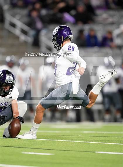 Thumbnail 1 in Angleton vs. College Station (UIL 5A Division I Area Playoff) photogallery.