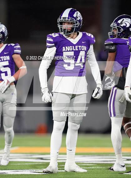 Thumbnail 2 in Angleton vs. College Station (UIL 5A Division I Area Playoff) photogallery.