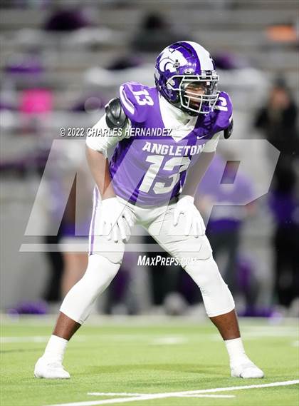Thumbnail 1 in Angleton vs. College Station (UIL 5A Division I Area Playoff) photogallery.