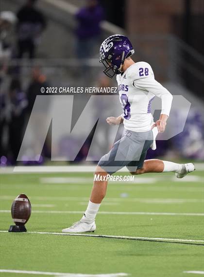 Thumbnail 1 in Angleton vs. College Station (UIL 5A Division I Area Playoff) photogallery.