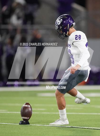 Thumbnail 2 in Angleton vs. College Station (UIL 5A Division I Area Playoff) photogallery.
